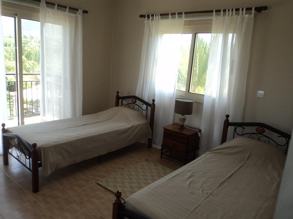 Citrus Grove Villa Argaka Room photo