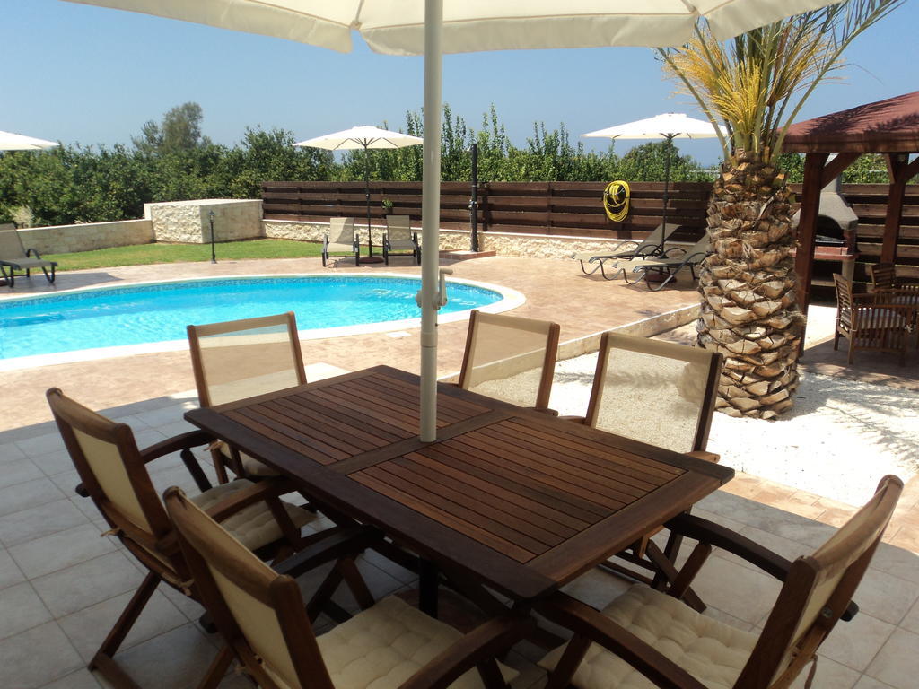 Citrus Grove Villa Argaka Room photo