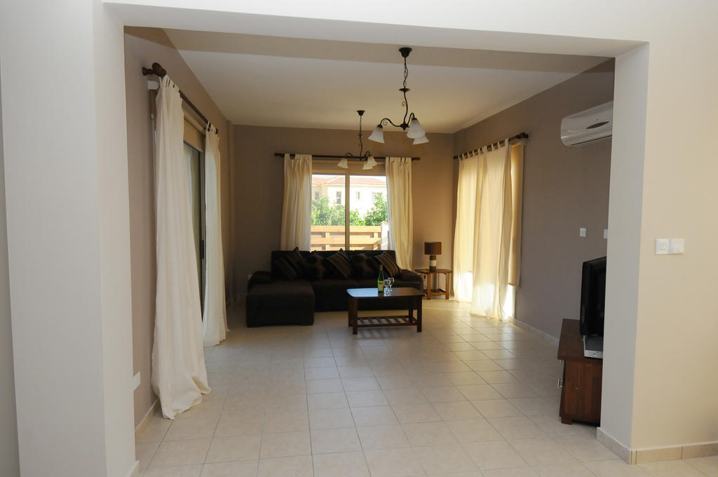Citrus Grove Villa Argaka Room photo